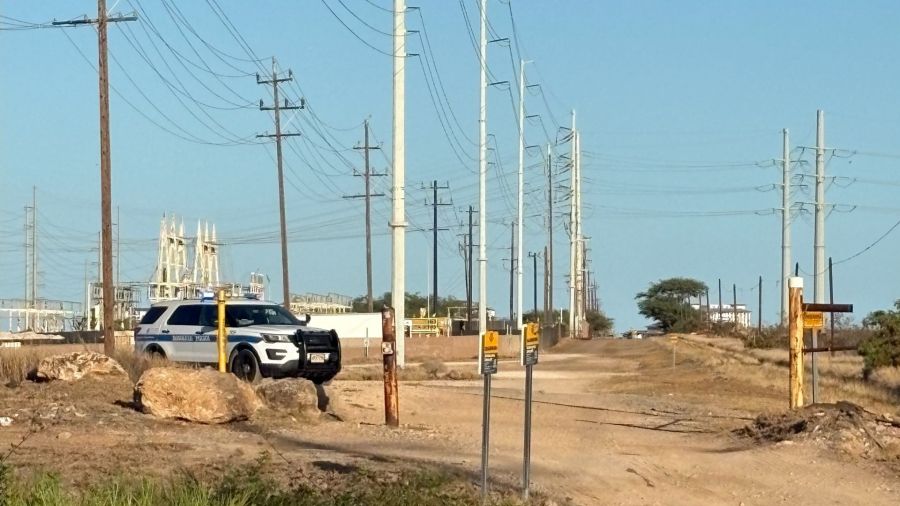 Dismembered, burned body found off Kapolei Pkwy.