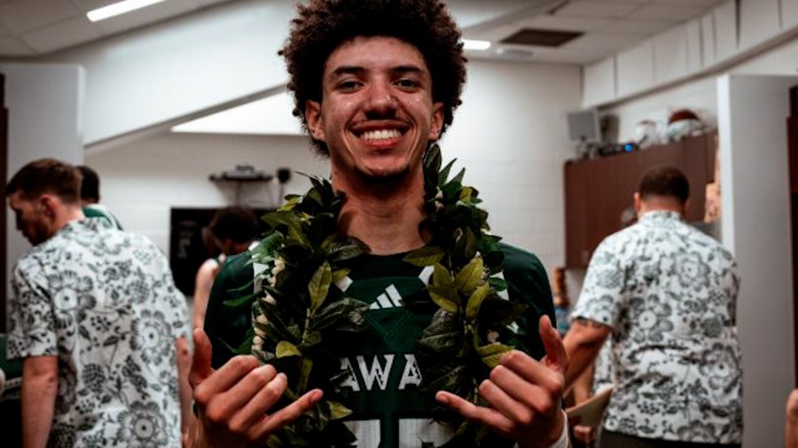 Why Aaron Hunkin-Claytor decided to play ball at UH