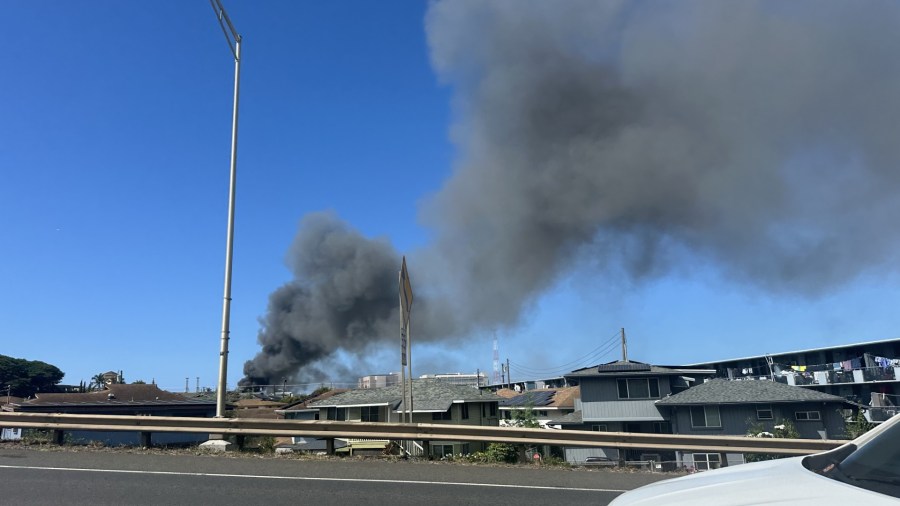 HFD battles building fire on Austin Lane