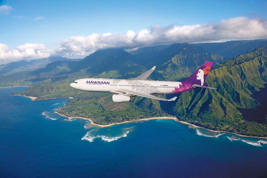 Alaska and Hawaiian Airlines take major step toward integration
