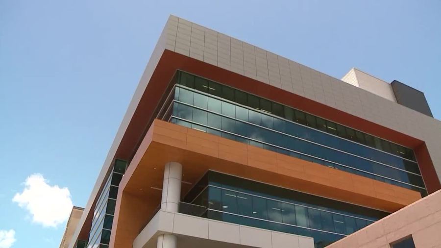 Kapiʻolani healthcare workers will strike ‘as long as it takes’