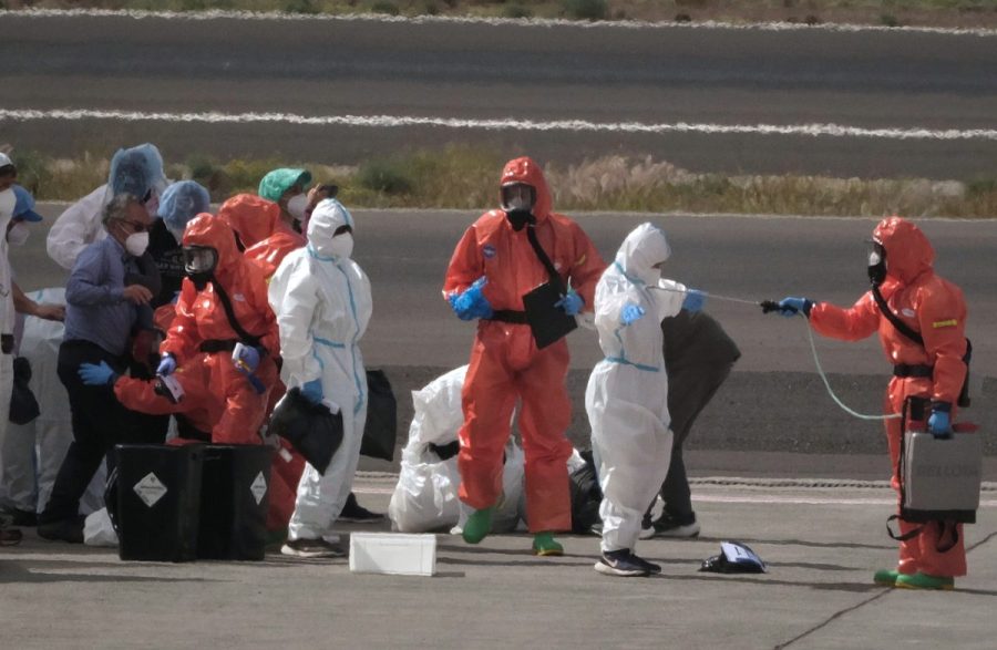 American tests positive for hantavirus while another has symptoms after evacuation