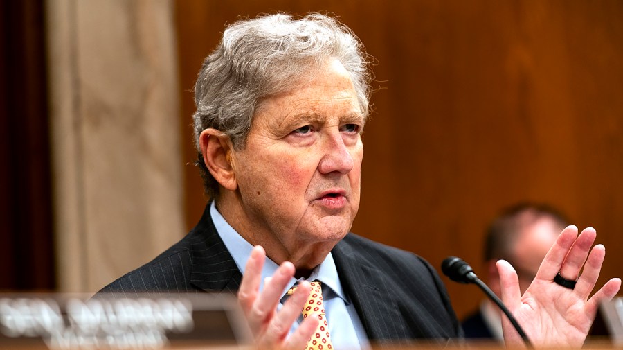 Senate adopts measure to suspend senators’ pay during future shutdowns
